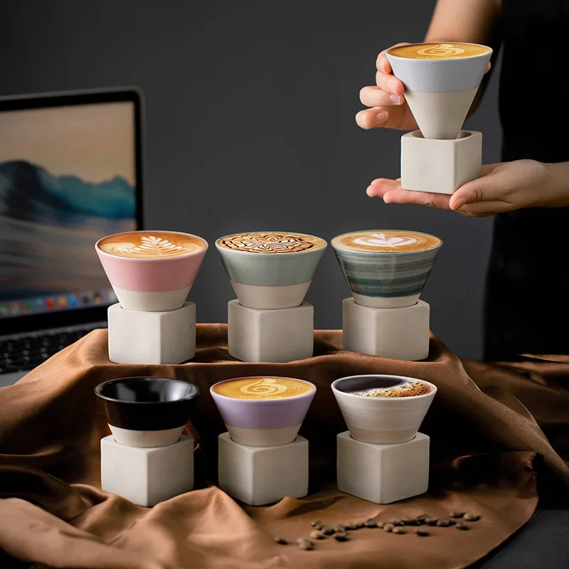 Coffee Tea Latte - 1 st Retro Japanse Driehoekige Kegelvormige