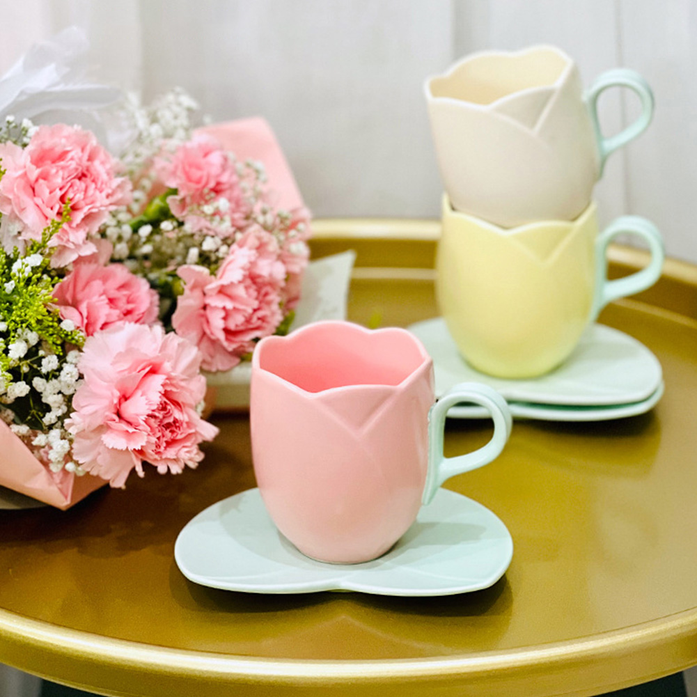 Tulp Koffiekopje met Schotel K - Coffee Tea Love recensie en prijs
