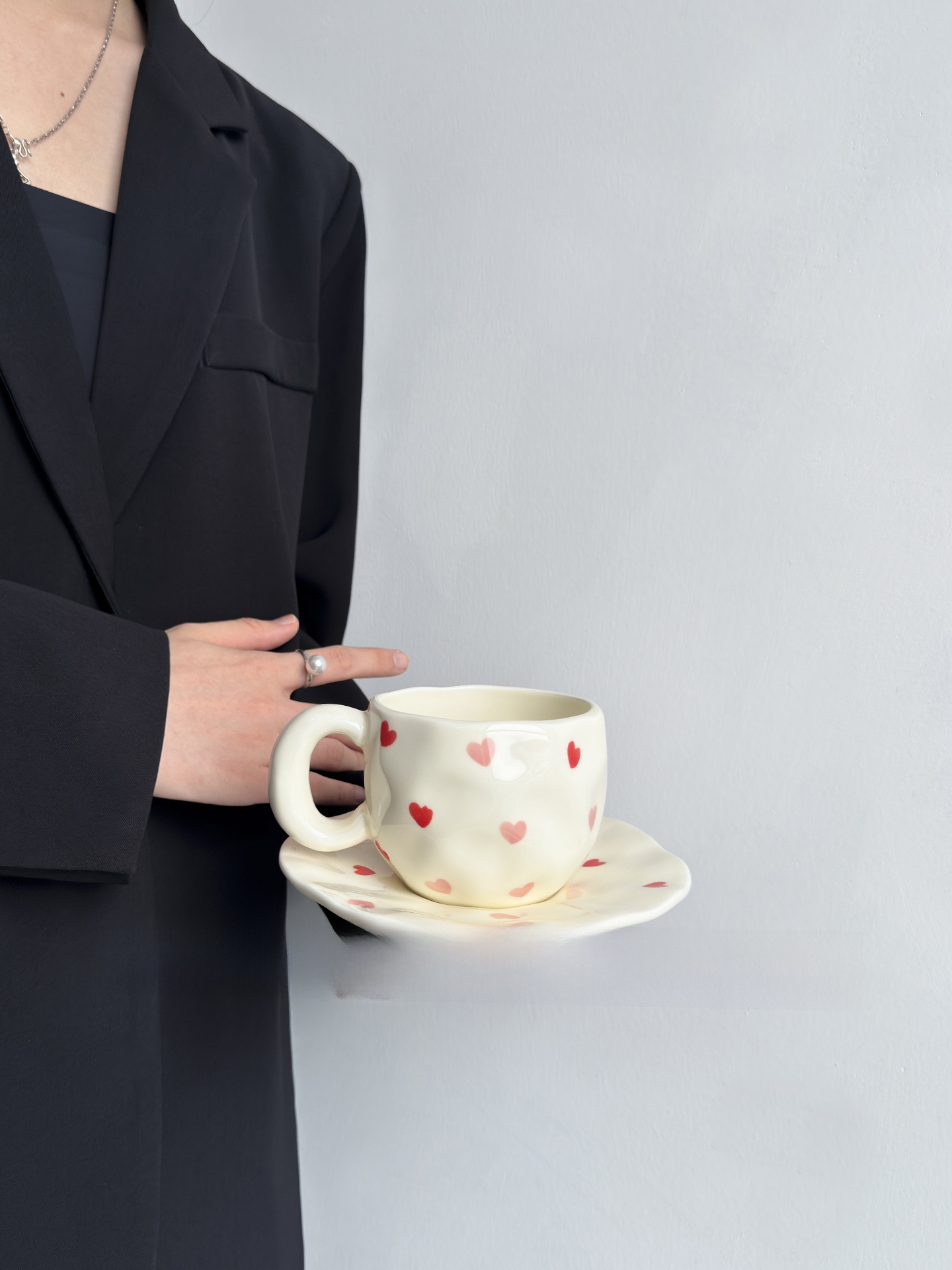 Handgemaakte oranje koffiekop  - Coffee Tea Love recensie en prijs